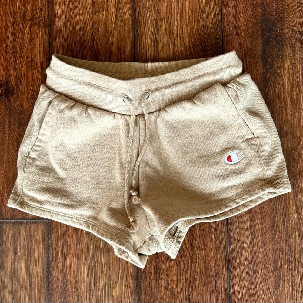 Champion Women's Reverse Beige Shorts - size S